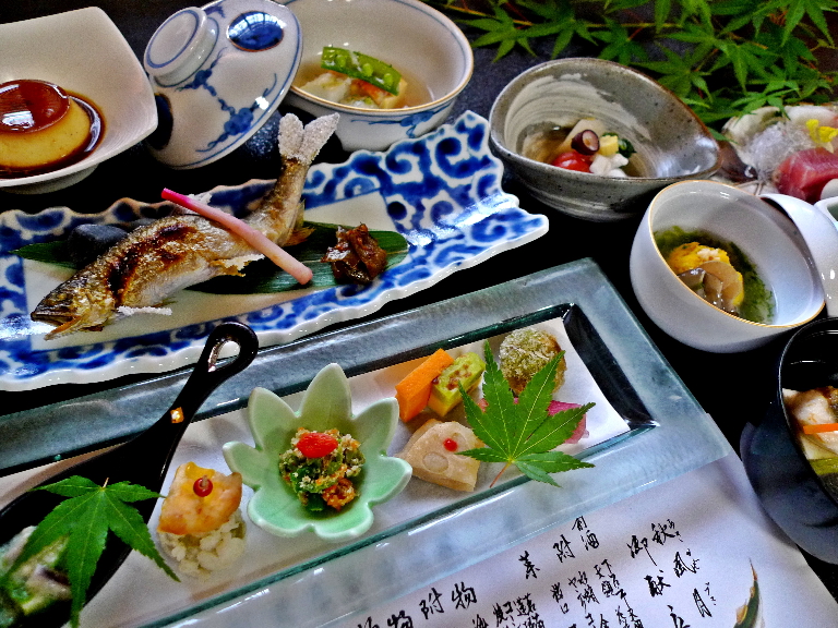 本月料理